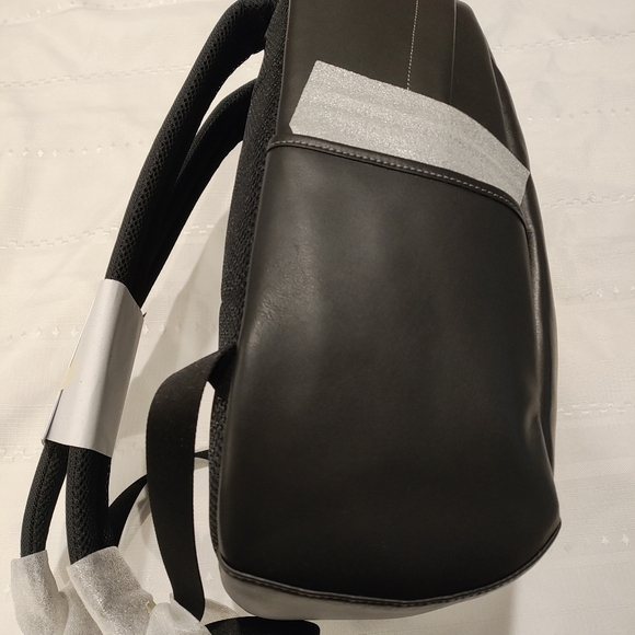 Coach Edge Backpack in Signature Canvas - NWT - Picture 7 of 7